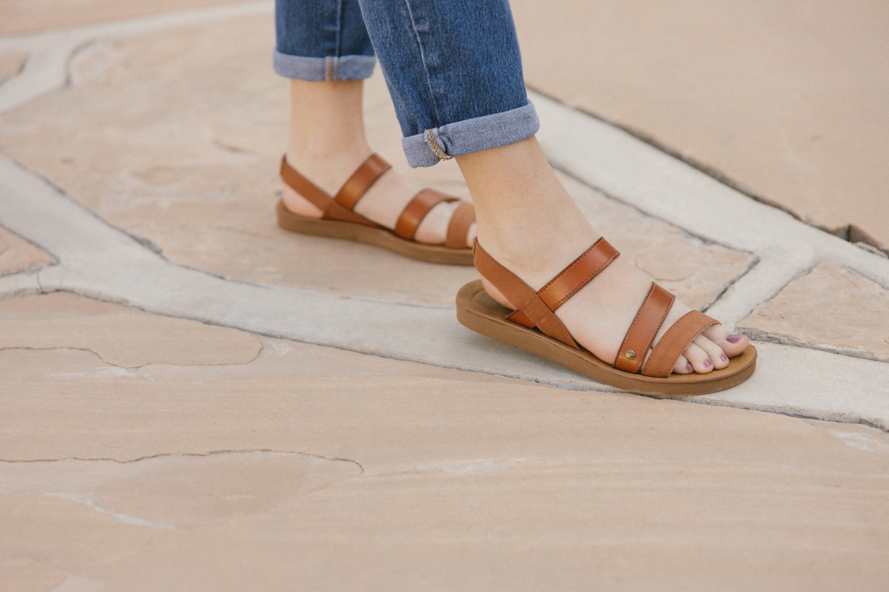 Women's Sandal Mystery Brown