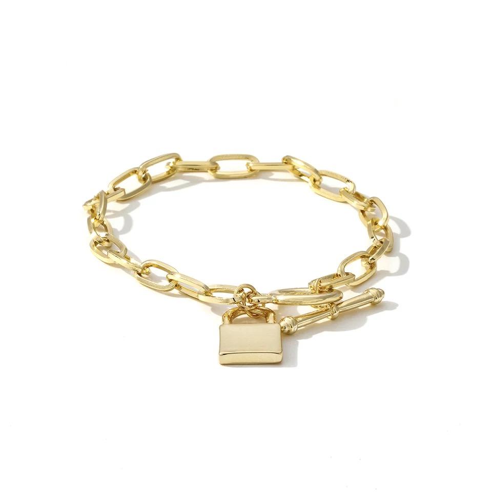 Lock Bracelet with Link Chain Toggle Clasp 18k Gold