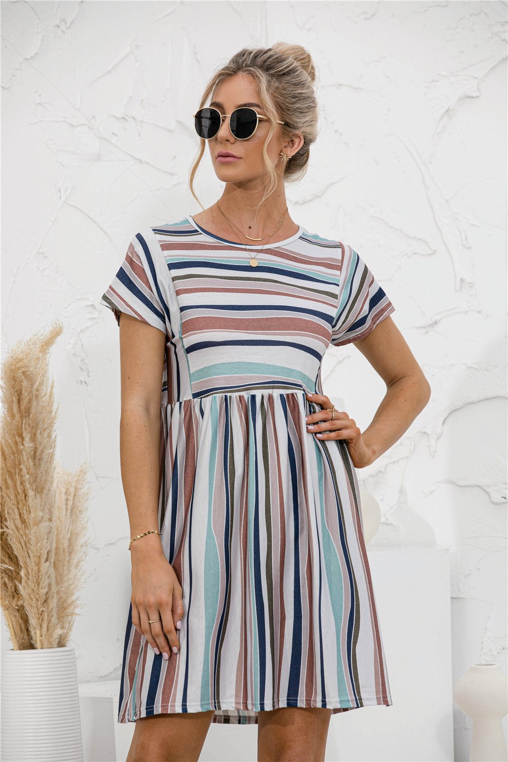 Women Round Neck Stripe Panel Mini Plus Size Dress
