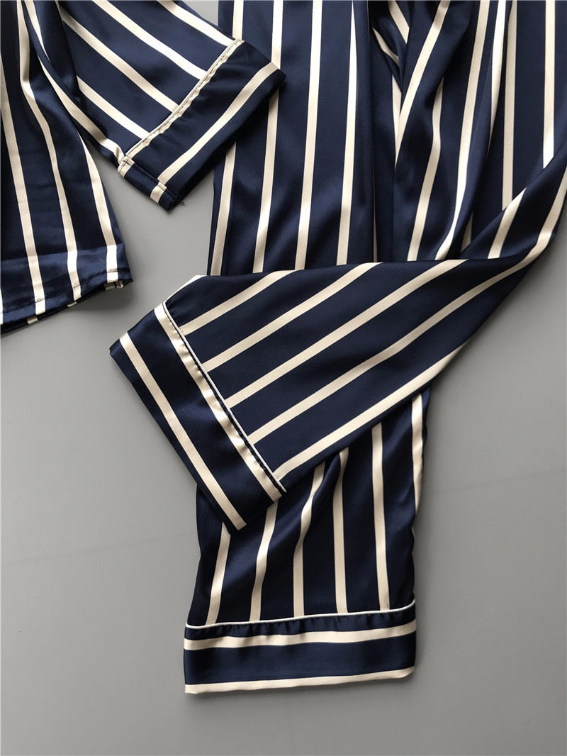 Vertical Stripe Pajama Set Loose Leisure Pajamas